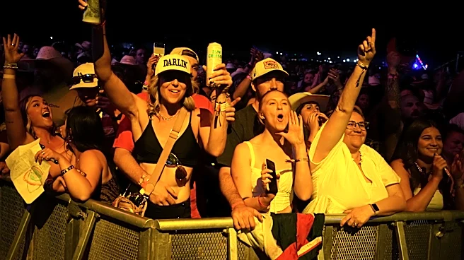 Country Thunder Arizona teases its headliner on billboards. Who is it?