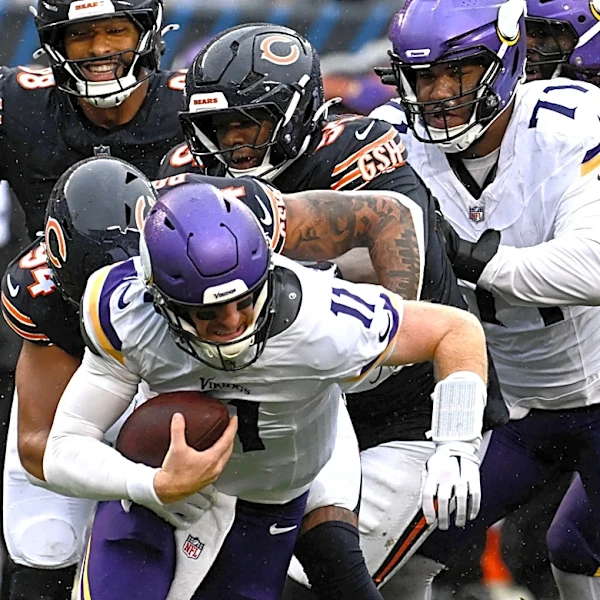 Buccaneers vs Vikings predictions, picks, odds for NFL Week 3 Sunday