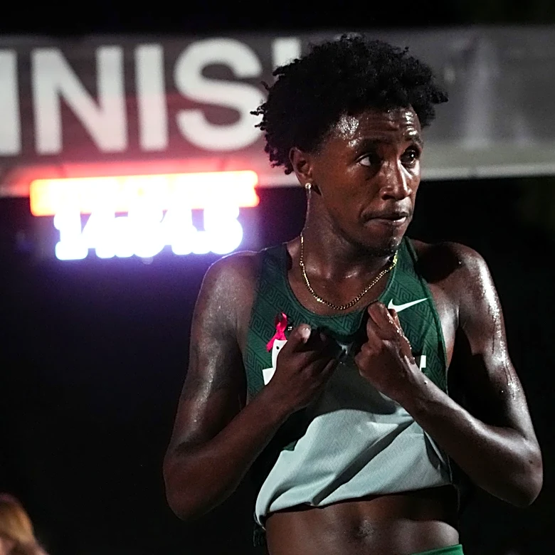 Flagstaff runner van Meerten struggles at Arizona's Desert Twilight