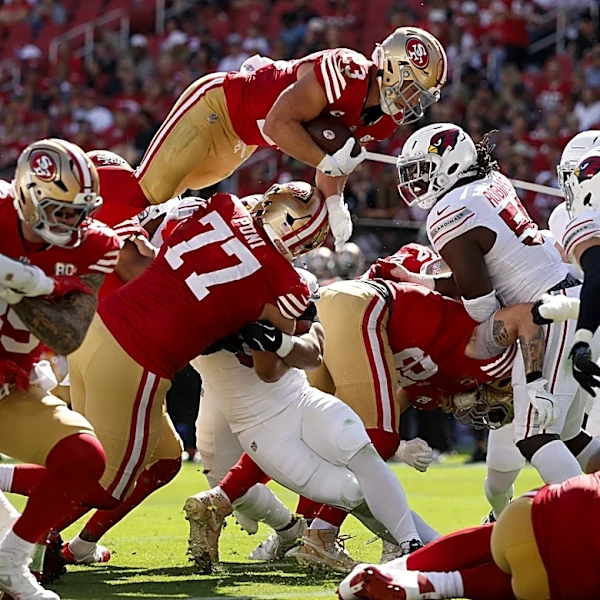 After offseason inaction, Cardinals defense off to familiar start