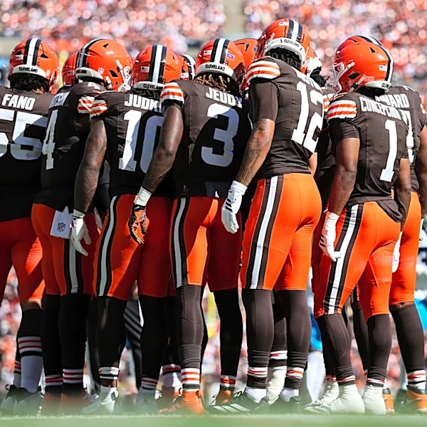 Steelers vs Browns picks, predictions, odds for NFL Week 4 game