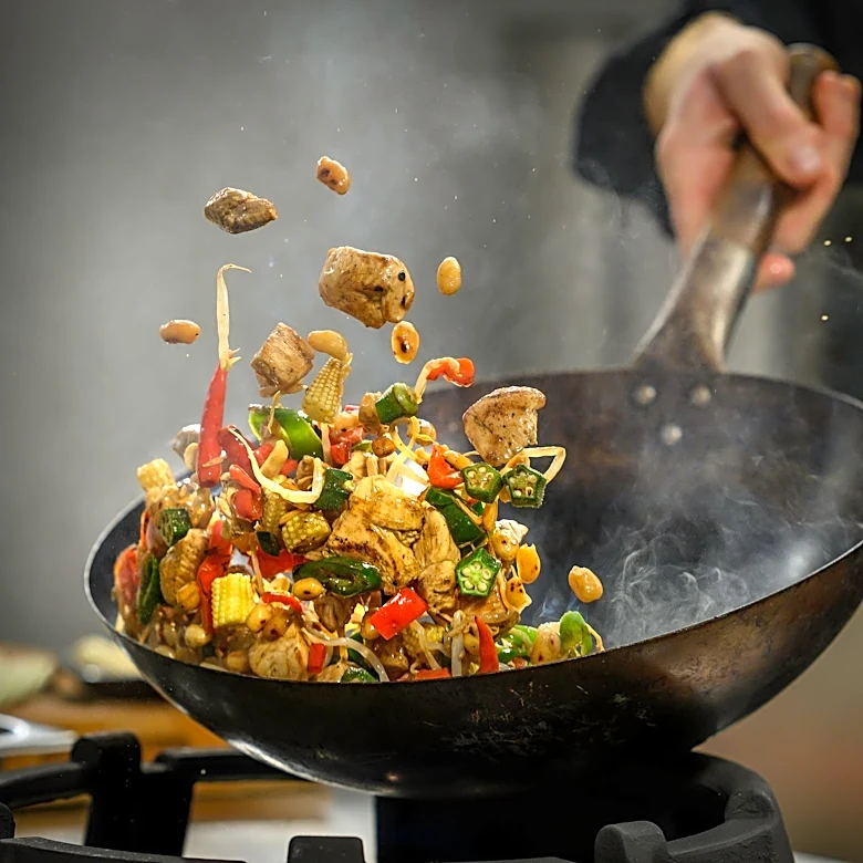 Food kept in trash bags among 9 violations at metro Phoenix eateries