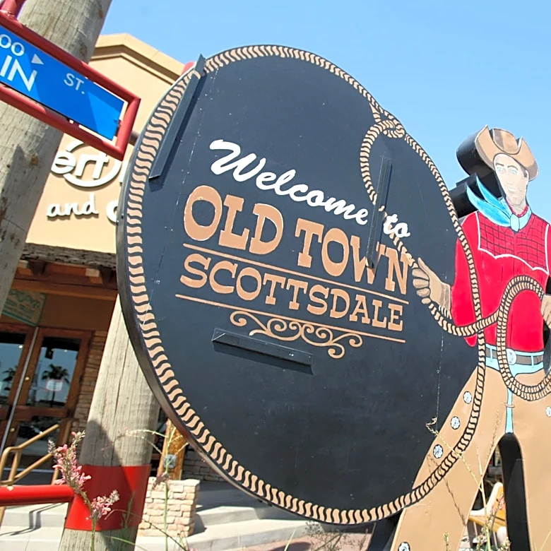 Are Scottsdale candidates' claims on water and roads true? We checked