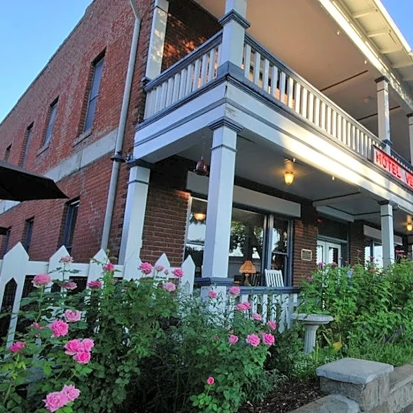 10 most haunted hotels in Arizona. Check in if you dare