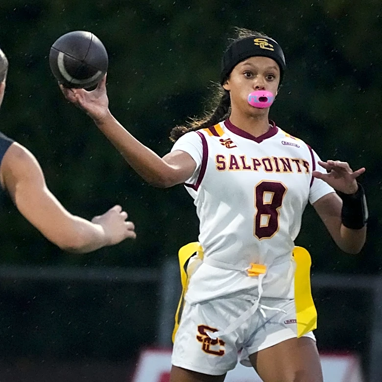 Vote. Top Arizona high school flag football players, Sept. 28-Oct. 3