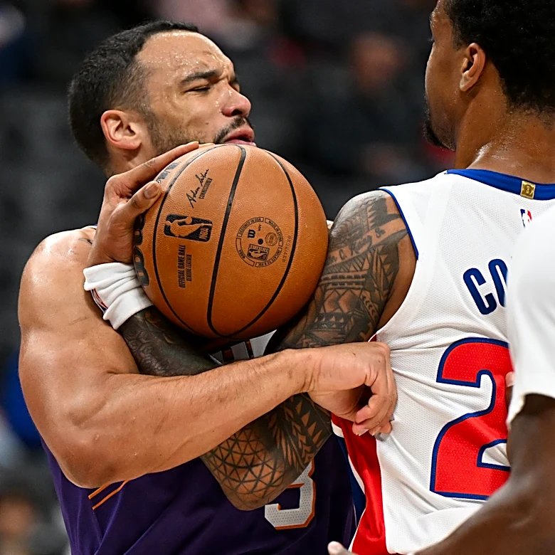 Suns' Dillon Brooks says Pistons' John Collins tried to choke him