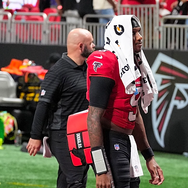 Bears vs Falcons picks, predictions, odds for NFL Week 6 game Sunday