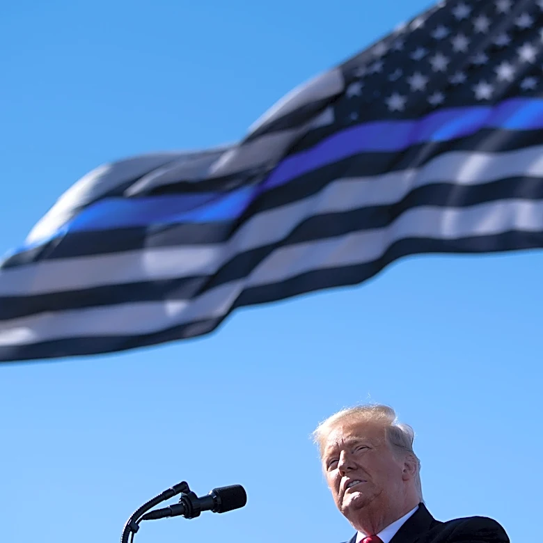 Who is going and skipping President Donald Trump's Bullhead City rally