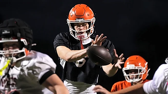 QB Luke Farrell leads Corona del Sol's turnaround football season