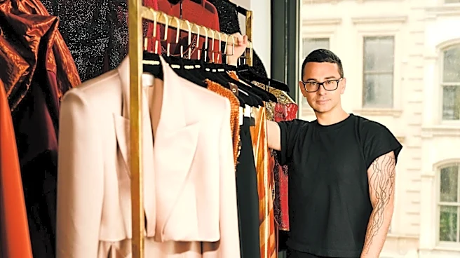 Famed fashion designer returns to Phoenix Art Museum for special event