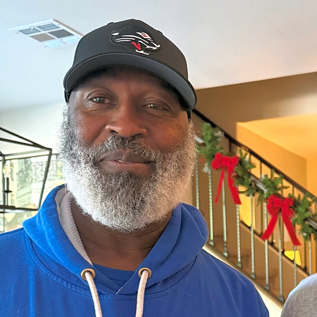 Ex-NFL coach Lovie Smith in Desert Ridge football confrontation video