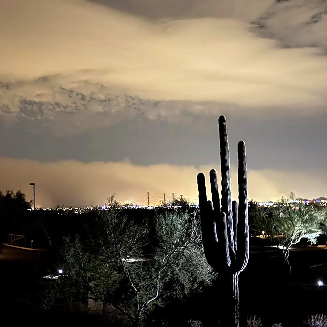 Wind gusts overtake Arizona, ending the week with alerts on Friday