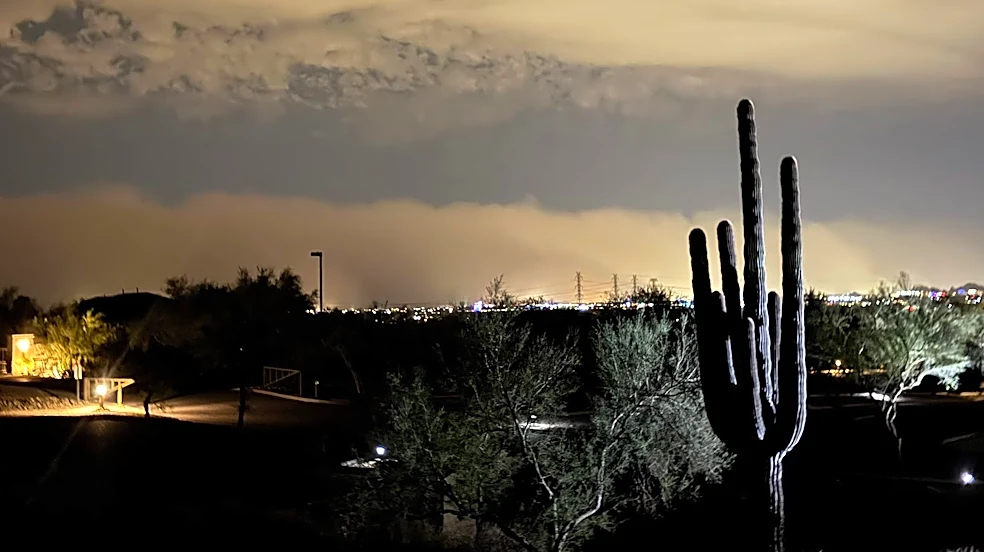 Wind gusts overtake Arizona, ending the week with alerts on Friday