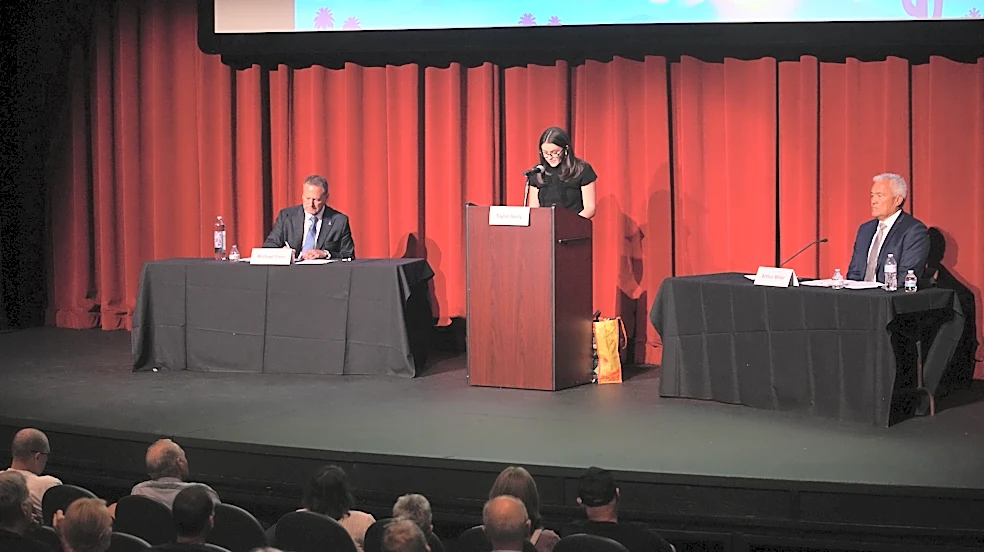 Peoria mayoral hopefuls offer voters clear choice at Republic forum