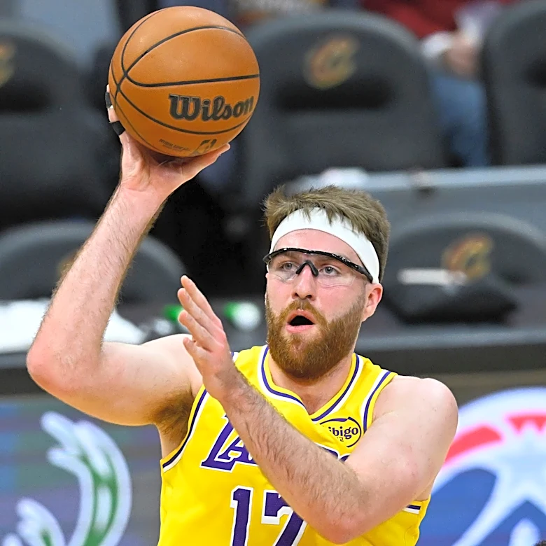 Is Suns big Drew Timme failing to pass the eye test in NBA?