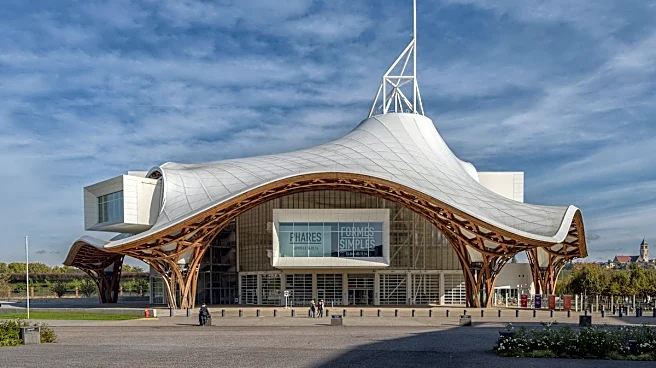 Julio Le Parc Dies, Cattelan’s Banana Stolen from French Museum, and More: Morning Links for June 1, 2026