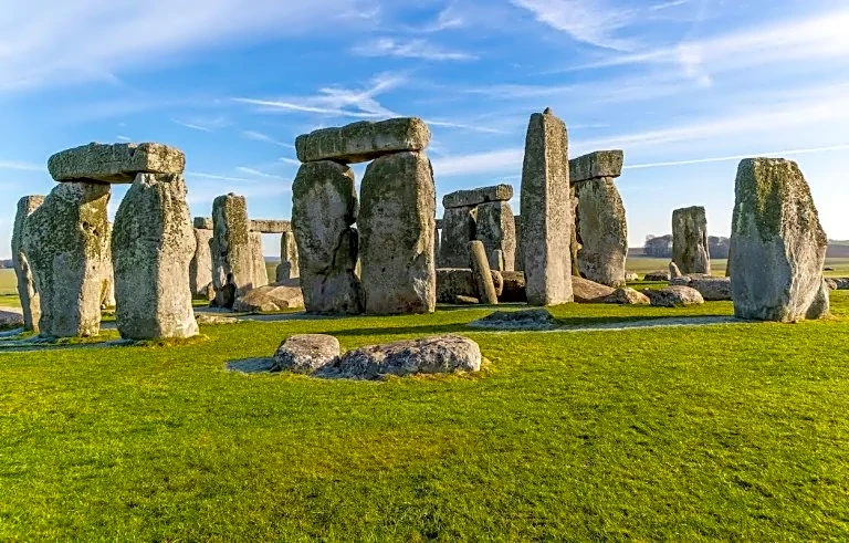 Stonehenge’s Altar Stone Was Hauled 430 Miles From Northeast Scotland, New Study Argues