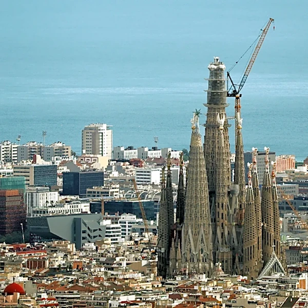 Pope Leo Blesses Sagrada Familia, Frieze London and Frieze Masters Name Exhibitors, and More: Morning Links for June 11, 2026