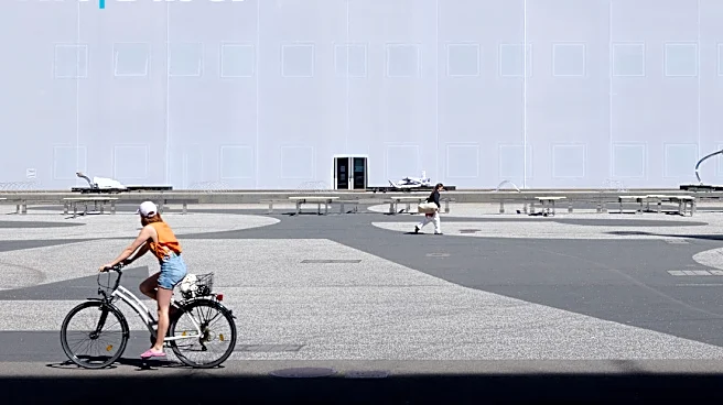 First Day of Art Basel Stronger Than Last Year, Anti-Putin Artist Killed, and More: Morning Links for June 17, 2026