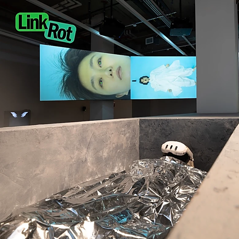 IM Youngzoo’s ‘The Late’ Blends a 1,254-Page Research Book and a 7-Channel Video Into a Meditation on Belief and Technology