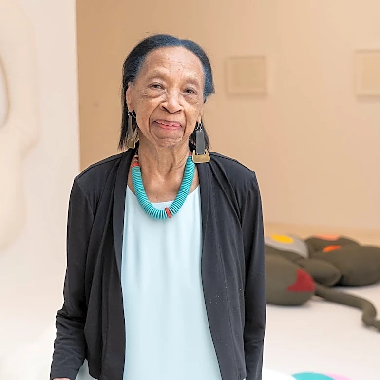Valerie Brathwaite, Sculptor Who Drew Parallels Between Landscapes and Bodies, Has Died