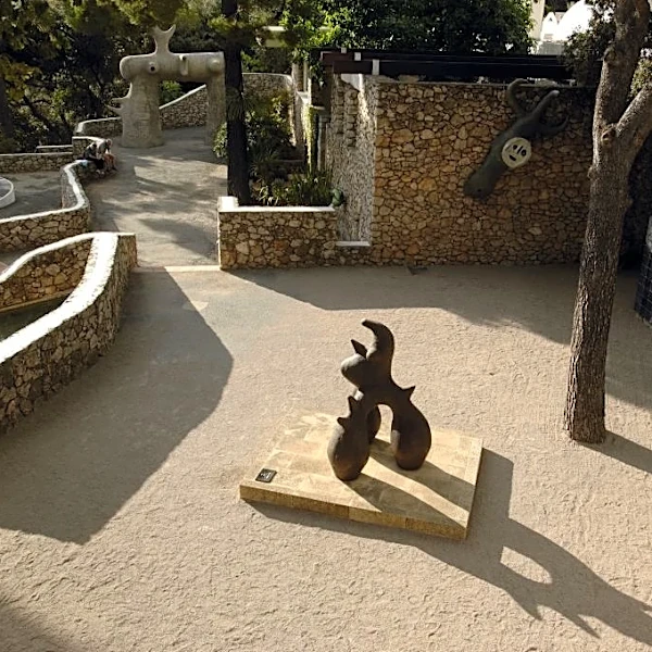 French Police Foil Suspected Plot to Rob Fondation Maeght After Recovering Stolen Renoirs