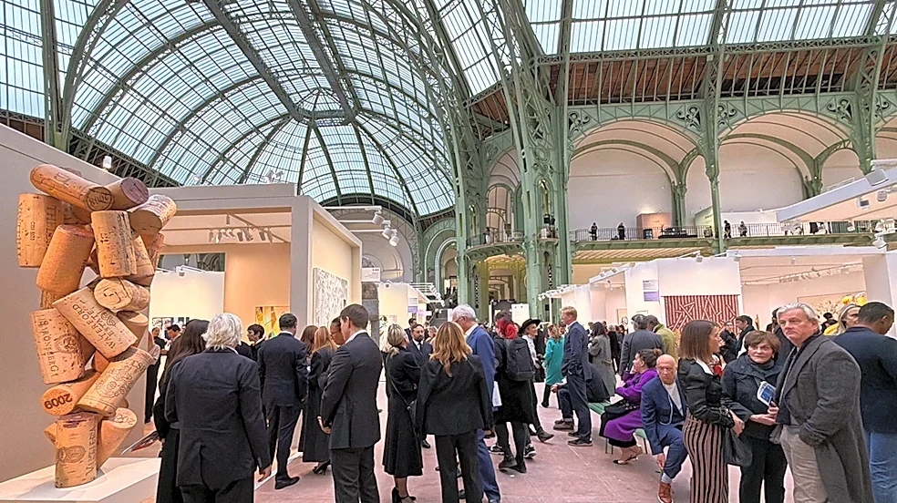 Art Basel Paris Opens Avant Première with ‘Good Energy,’ a Smattering of Sales, and One $100 M. Work