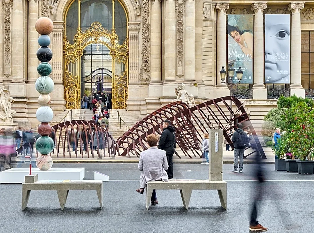 Condemning Violent Protestors, Alicja Kwade to Remove Art Basel Paris Public Sculpture Early