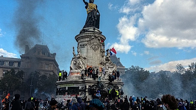 Louvre, Picasso Museum, Musée d’Orsay Will Close Saturday In Anticipation of Hard-Left Groups Targeting Public Buildings, Says Interior Minister