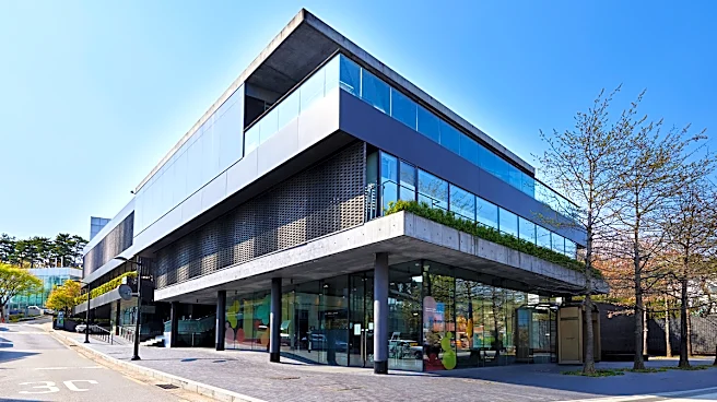Pace Reports $5.6 M. Loss for International Business, With Glimchers Pledging to Keep It Afloat