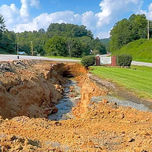 Straight-line winds, not tornado, caused WNC storm damage, meteorologists say