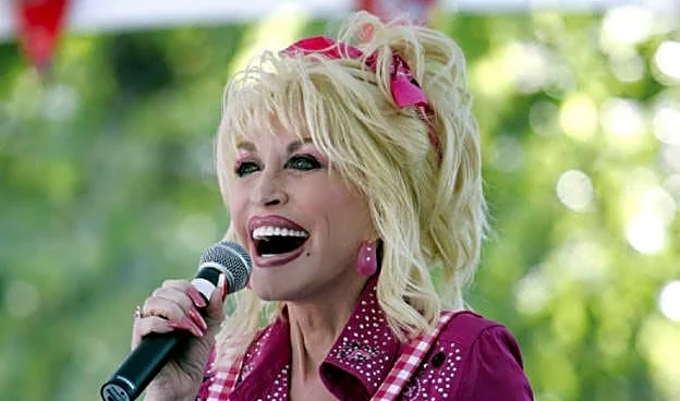 Trump orders flags lowered in NC, US in wake of Dolly Parton's death