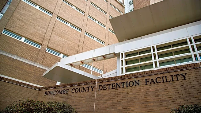 Asheville inmate charged with murder dies in jail cell