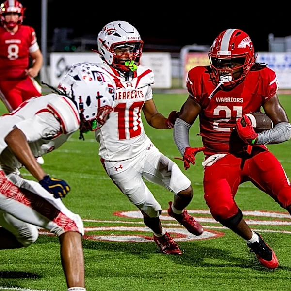 How Hendersonville football's defense answered the challenge vs Mitchell