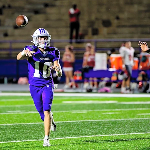 Top 20 WNC top defensive football players to watch at midseason