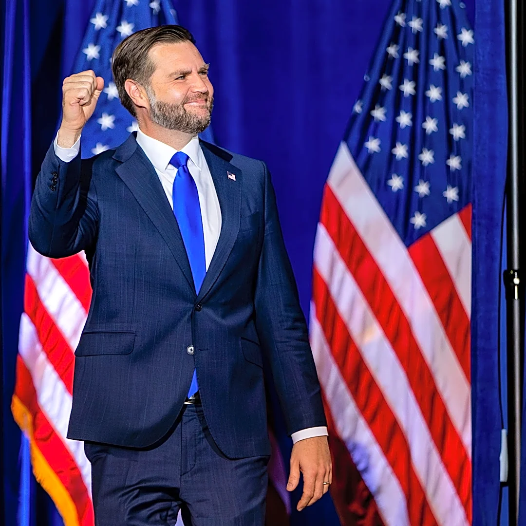 Vance rallies Hendersonville Republicans amid Democratic surge