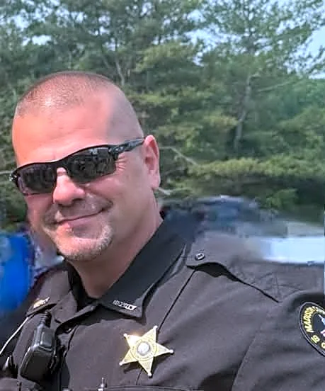 'Treat the kids like they're my own': Madison County cop recognized