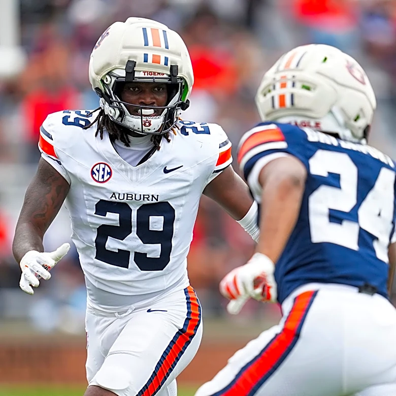 Did the US LBM Coaches Poll include Auburn in preseason release?