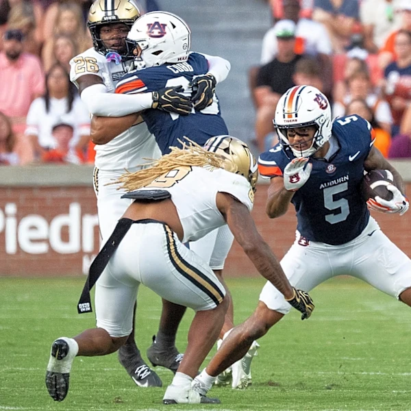 Auburn jumps in USA TODAY re-rank ahead of game with top-ranked Georgia
