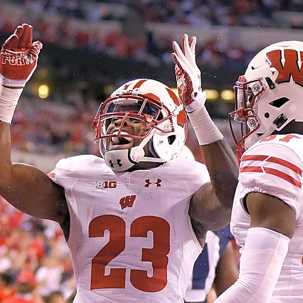 Former Wisconsin running back signs with fifth NFL team in nine years