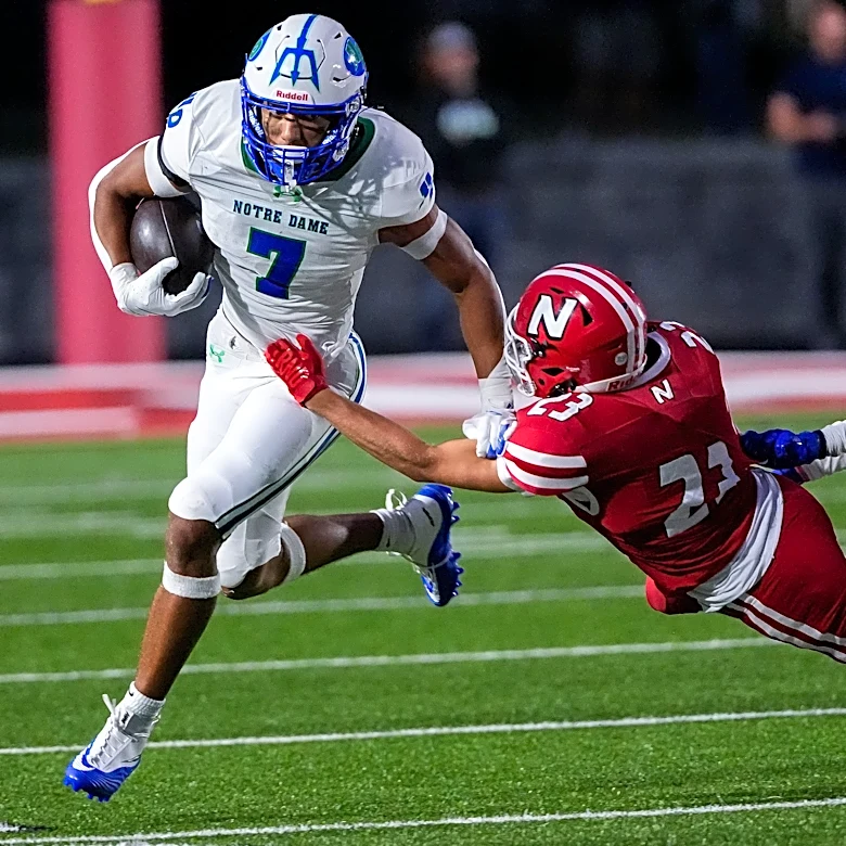 Wisconsin commit opens 2026 with seven touchdowns, near-500-yard game