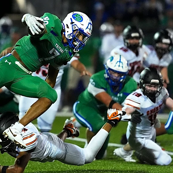 Wisconsin commit is averaging 455 rushing yards, six touchdowns a game