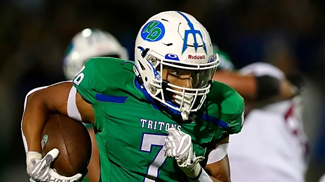Wisconsin commit has another near 300-yard, six-touchdown performance