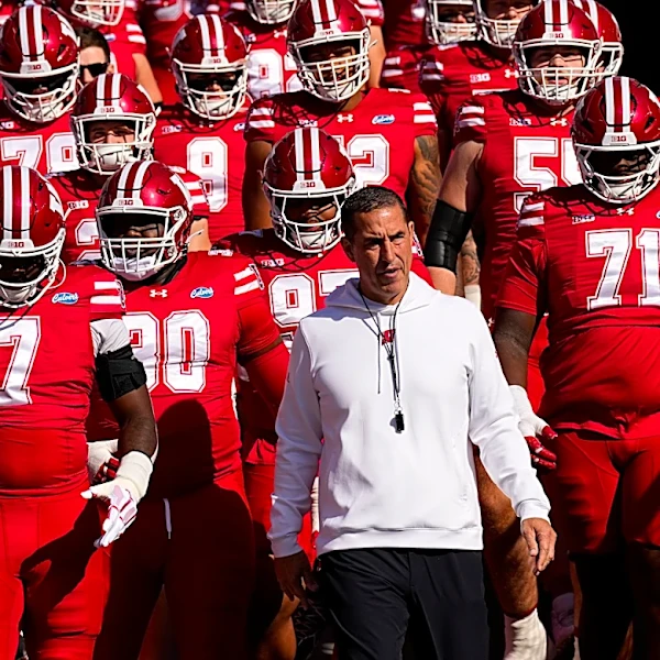 Three-star EDGE decommits from Wisconsin Badgers' class of 2027