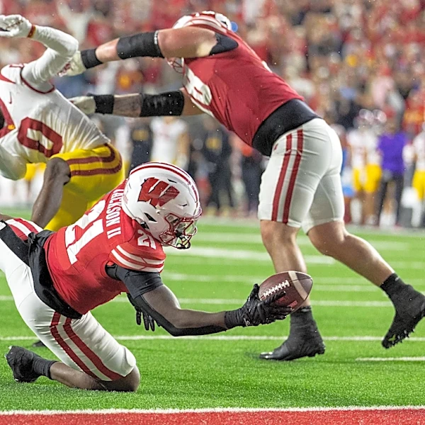 Wisconsin snubbed in Week 8 US LBM Coaches Poll; USC remains in top 25