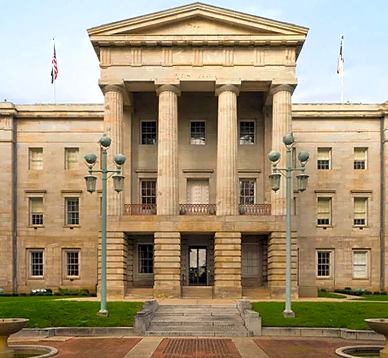In-Person and Online Registration Deadlines in North Carolina