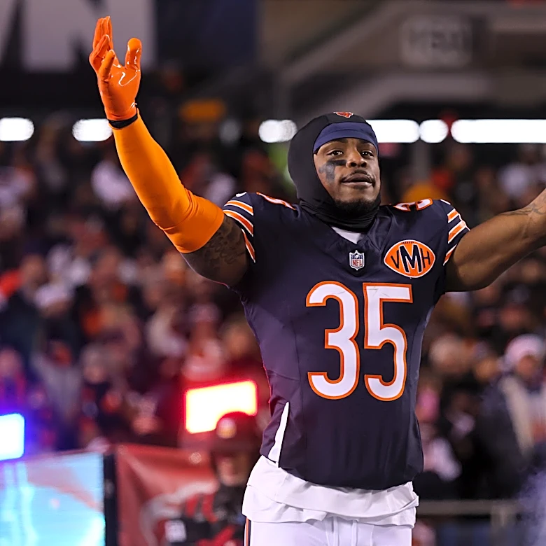 Former Bears defensive back suffers non-contact injury with Bills