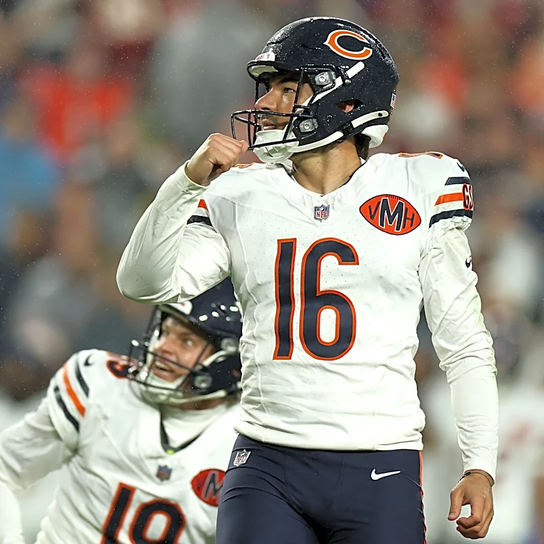 Commanders parting ways with former Bears kicker