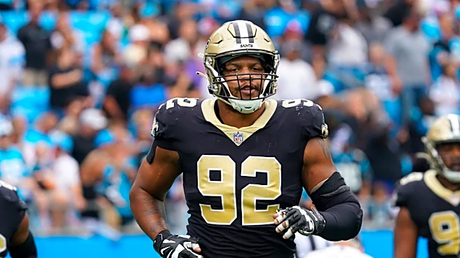 Dennis Allen details how Marcus Davenport can help Bears defense