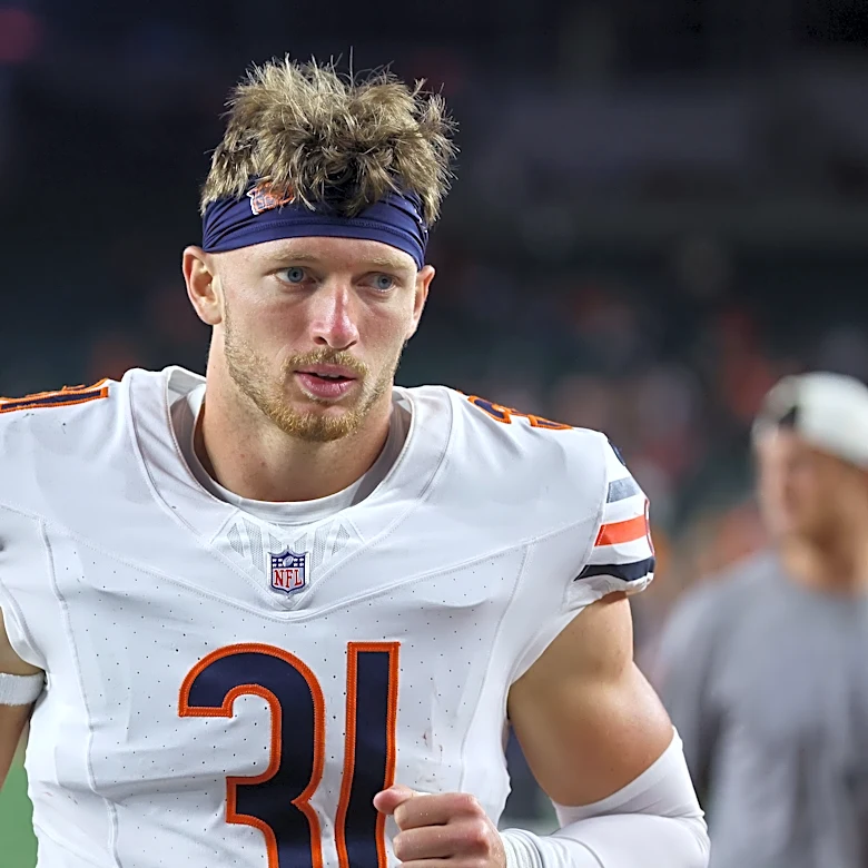 Ben Johnson sounds off on Bears rookie Dillon Thieneman's work ethic